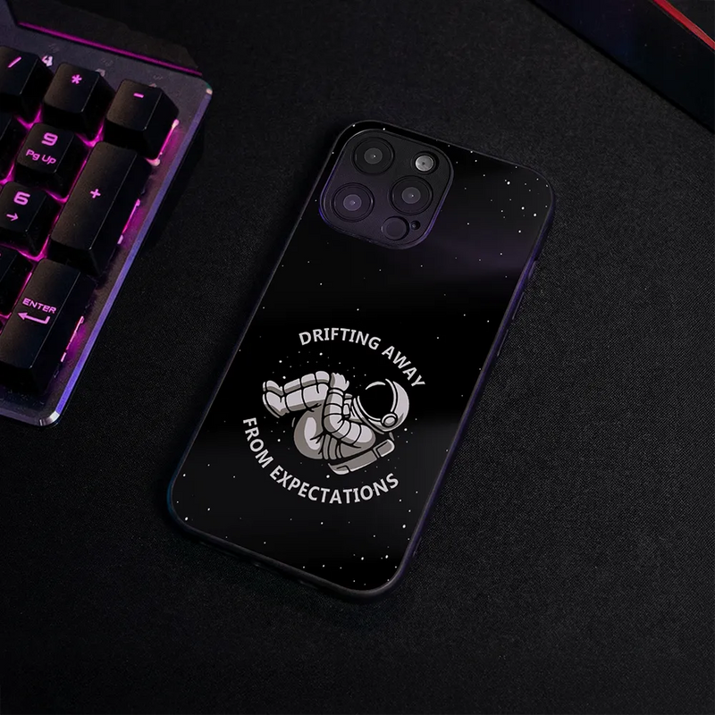 Glass Phone Case Drifting Away From Expectations